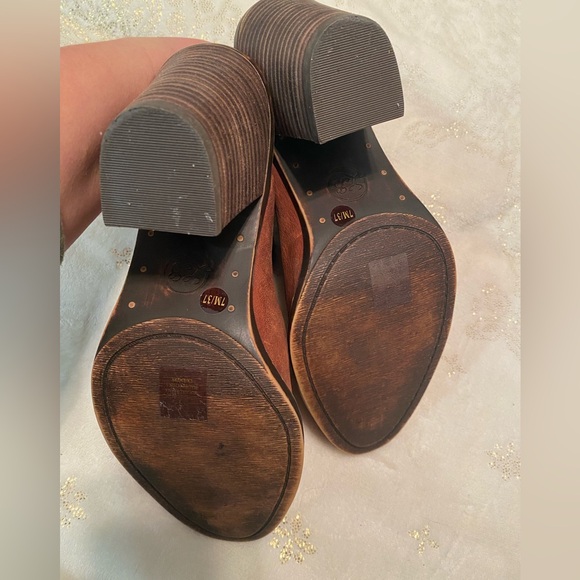 Lucky Brand Heeled Booties - Picture 10 of 12